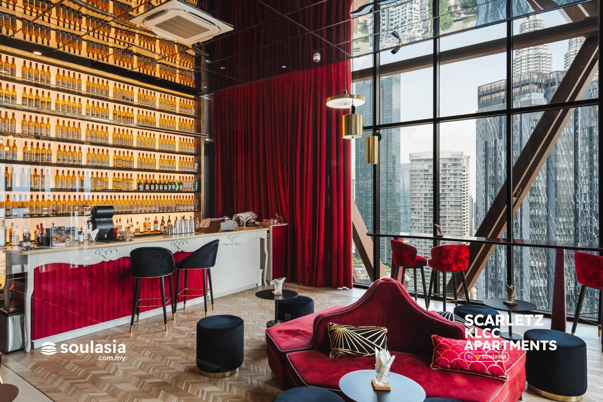 Scarletz Klcc Apartments By Soulasia Kuala Lumpur Exterior photo
